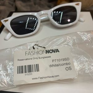 FASHION NOVA// RESERVATIONS ONLY SUNGLASSES